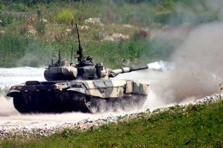 Nga cam kết hợp tác quân sự với Venezuela, thời kỳ hậu Chavez ảnh 1