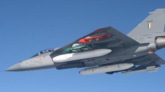 Máy bay chiến đấu LCA Tejas của Ấn Độ sắp hoàn thiện? ảnh 1
