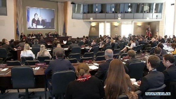 OPCW thông qua kế hoạch tiêu hủy vũ khí hóa học của Syria ảnh 1