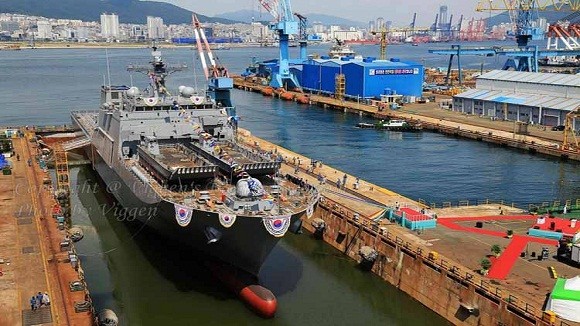Hàn Quốc đóng tàu LST, tăng cường năng lực đổ bộ đánh chiếm đảo ảnh 2