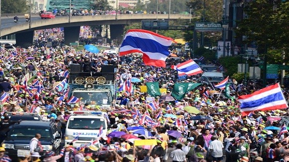Thái Lan: Quân đội làm trung gian hòa giải? ảnh 1