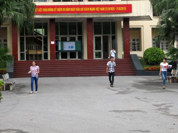 Biển, đảo câu hỏi hay và ấn tượng trong đề thi khối C ảnh 1