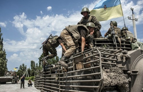 Giao tranh quân sự tại miền Đông Ukraine gây hoạ cho dân thường ảnh 1