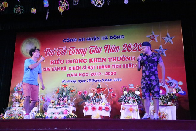 Tết Trung thu đầy cảm xúc của con em cán bộ, chiến sỹ Công an quận Hà Đông ảnh 10