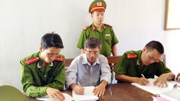 Khởi tố, bắt giam 3 cán bộ liên quan đến vụ đền bù dự án ảnh 2