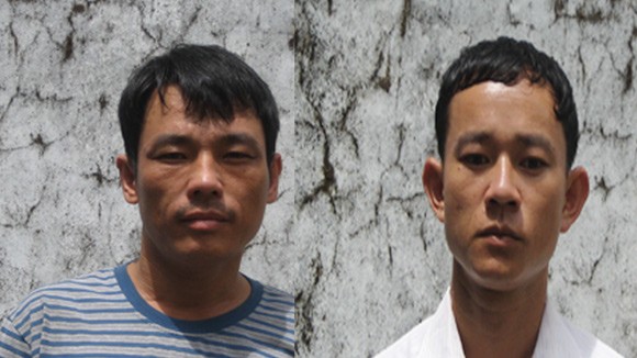 Tóm gọn cả kẻ bán lẫn người mua ma túy đá ảnh 1