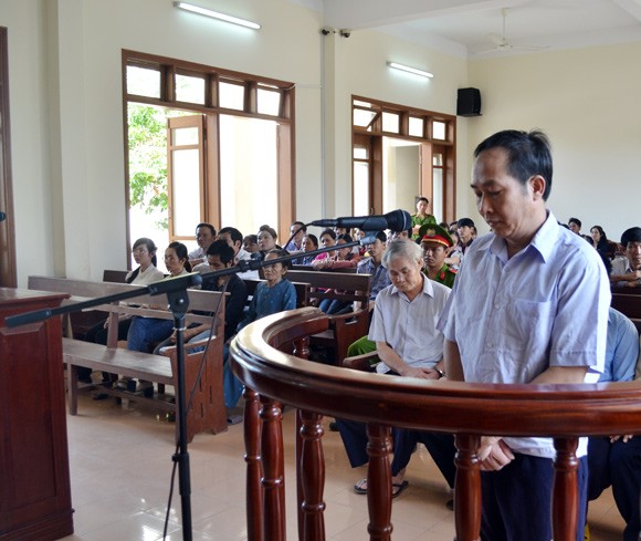 Đau lòng con ruột mong tòa giữ nguyên án tử hình cha đẻ ảnh 3