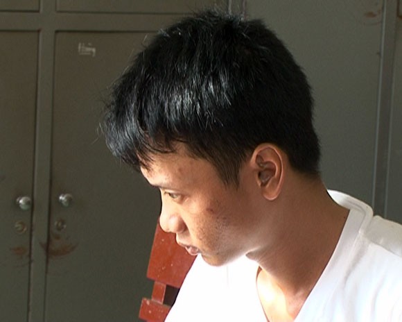 Bắt khẩn cấp đối tượng trộm vàng ảnh 1