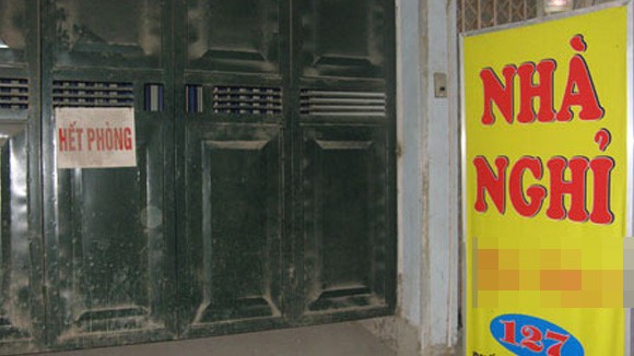 Valentine 2012: “Cháy”… nhà nghỉ?! ảnh 1