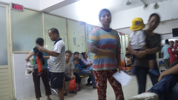 Số người mắc bệnh tay chân miệng tăng nhanh: Cần theo dõi chặt ảnh 1