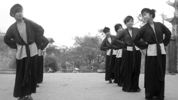 Phá lời nguyền, giữ gìn vốn cổ ảnh 1