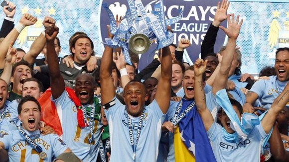 Cuộc đua Premier League ngã ngũ: Kịch tính đến giây cuối cùng ảnh 1
