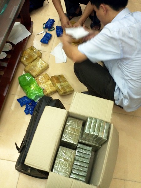 625 bánh heroin “chảy” xuyên quốc gia ảnh 1