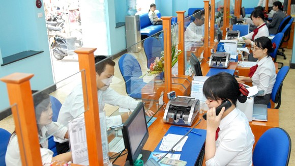 Giám sát chặt thị trường tiền tệ ngân hàng ảnh 1