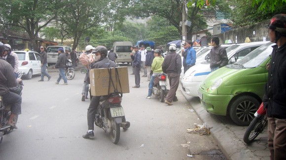 Xảy sự cố ở bến xe, không có lối thoát hiểm ảnh 1