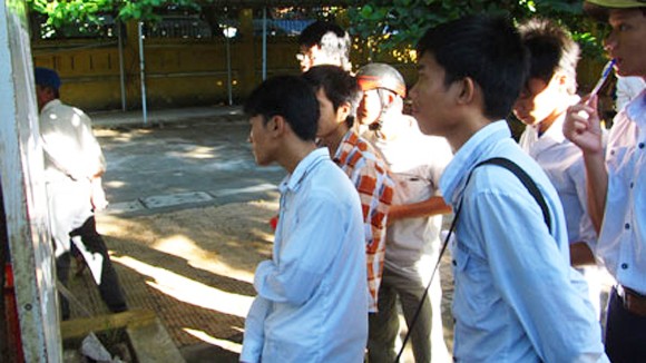 Quy định tuổi thành niên - Nơi 16, chỗ 18 ảnh 1