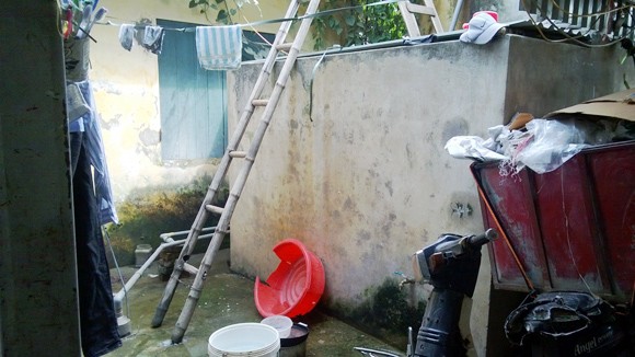 Hãi hùng đá viên, nước đóng chai ảnh 2