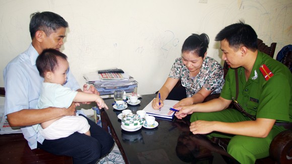 Chủ động xác minh, giúp người dân đăng ký xe thuận tiện ảnh 1