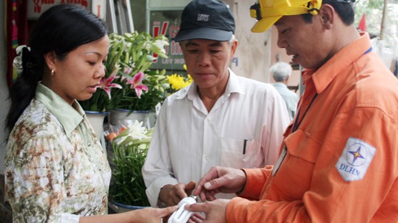 Tiết kiệm điện sẽ được thưởng ảnh 1