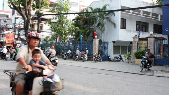 Quyết liệt dành đất xây trường học ảnh 1