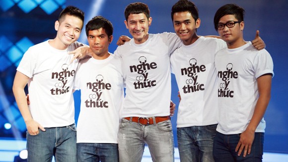 Vẫn chỉ “đánh bùn sang ao” ảnh 1