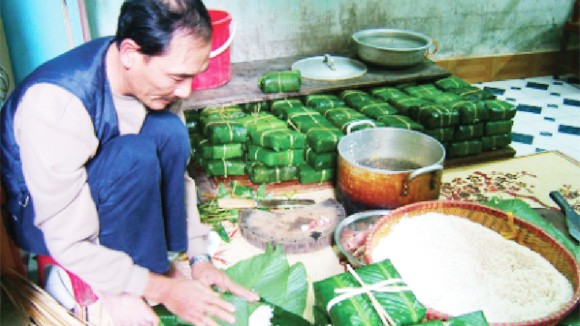 Luộc bánh chưng bằng nước "giếng thần" ảnh 2