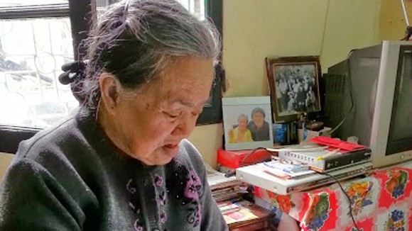 Sống là để yêu thương ảnh 1