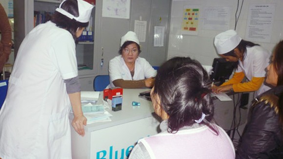 Phòng khám sản khoa cũng lắm chuyện… khôi hài ảnh 1