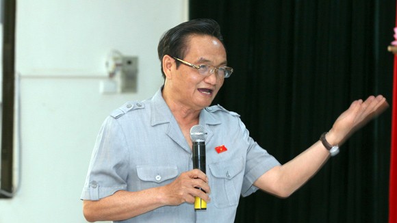 Cắt giảm chi tiêu để đầu tư cho biển đảo ảnh 1