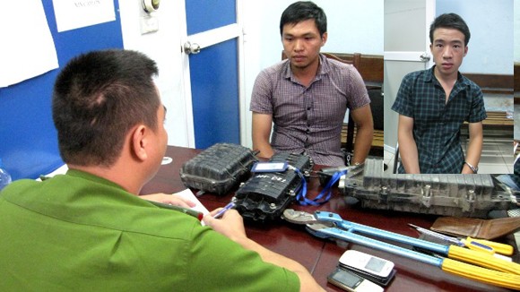Bắt quả tang trộm cắp cáp viễn thông giữa đường Chùa Bộc ảnh 1