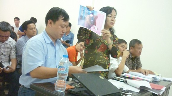 Bị bác đơn, doanh nghiệp vẫn tiếp tục kiện quản lý thị trường ảnh 1