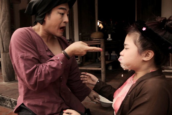 Dương Hoàng Yến bị Minh Quân bạo hành, tát lệch cả má ảnh 2