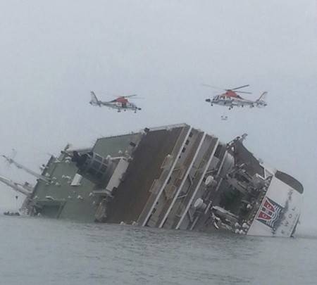 Tin nhắn đầy bi thảm của các nạn nhân trên phà Sewol Hàn Quốc ảnh 4