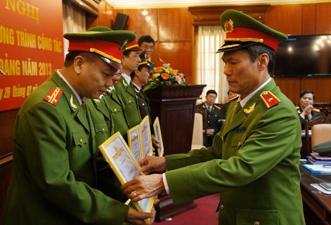Xây dựng Đảng là nền tảng để Công an Thủ đô hoàn thành xuất sắc nhiệm vụ ảnh 4