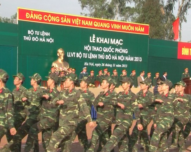 Hội thao quốc phòng vũ trang Bộ Tư lệnh Thủ đô năm 2013 ảnh 1