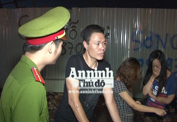 Rủ “tiếp viên” đến "tâm sự" rồi cùng chơi ma tuý đá ảnh 2