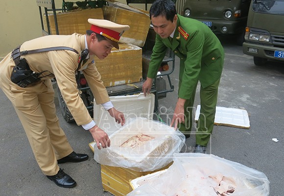 Nội tạng thối tiếp tục "đầu độc" người tiêu dùng ảnh 2