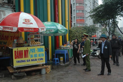 Bí quyết làm sạch đẹp vỉa hè ảnh 1