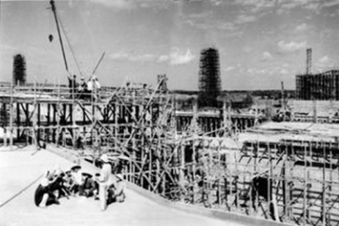 Chuyện nhà đèn ảnh 1