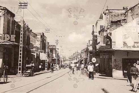 Góc khuất lịch sử và chuyện 2 pho tượng trong chùa Cầu Đông trên phố Hàng Đường ảnh 4