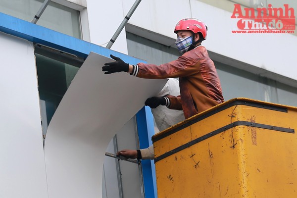 Thoải mái tản bộ trên vỉa hè Hà Nội phong quang, sạch sẽ ảnh 6