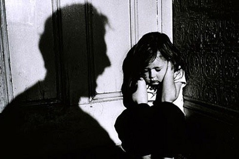 Hành vi dâm ô nam sinh bị xử lý thế nào? ảnh 2 Hành vi dâm ô nam sinh bị xử lý thế nào? ảnh 2