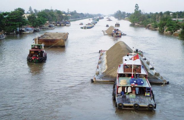 Cắt giảm thủ tục hành chính liên quan đến hoạt động kinh doanh đường thủy nội địa