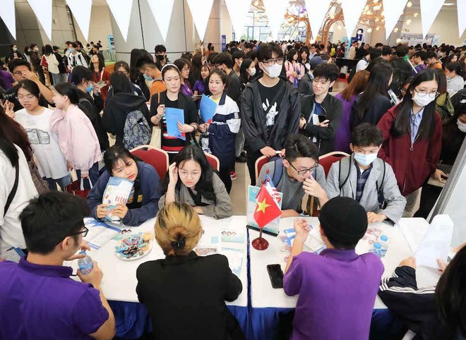 Thí sinh lưu ý lịch đăng ký dự thi các kỳ thi tuyển sinh đại học riêng năm 2024 trên cả nước Thí sinh lưu ý lịch đăng ký dự thi các kỳ thi tuyển sinh đại học riêng năm 2024 trên cả nước