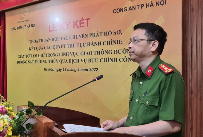 Đại tá Nguyễn Hồng Ky, Phó Giám đốc CATP Hà Nội phát biểu tại lễ ký kết Đại tá Nguyễn Hồng Ky, Phó Giám đốc CATP Hà Nội phát biểu tại lễ ký kết