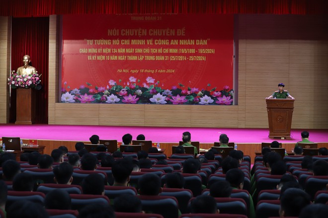 Đại tá Phan Công Huế, Trung đoàn trưởng Trung đoàn Cảnh sát bảo vệ mục tiêu chính trị kinh tế văn hóa xã hội, khoa học – kỹ thuật phát biểu kết luận