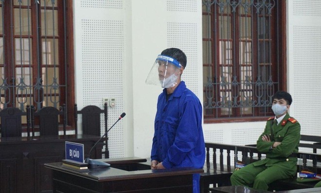 Phiên tòa xét xử kẻ mang 5 tiền án ra tay sát hại người đàn ông