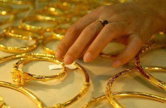 Giá vàng vừa trải qua 2 tuần biến động mạnh Giá vàng vừa trải qua 2 tuần biến động mạnh