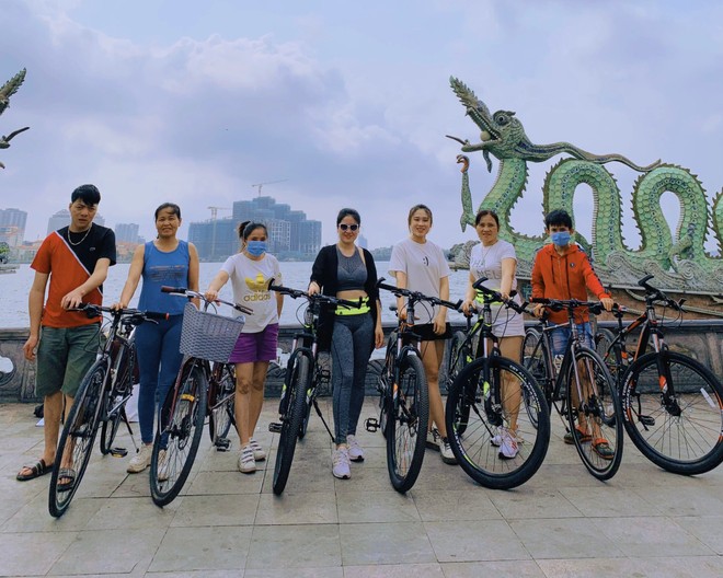 Đạp xe đang là lựa chọn dễ dàng thực hiện được với nhiều người
