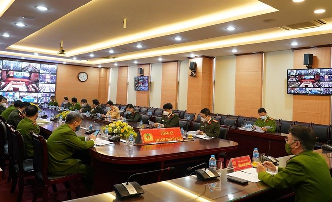 Các đại biểu dự Hội thảo tại điểm cầu CATP Hà Nội